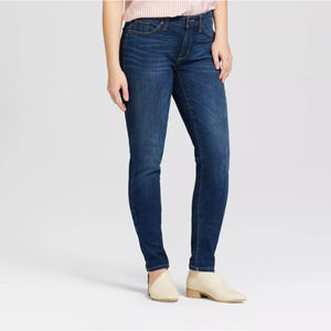 Women's Mid-Rise Curvy Skinny Jeans - Universal Thread Dark Wash - Size 18 - NWT